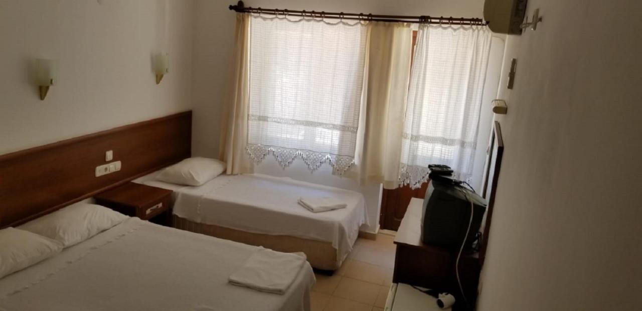 Poseidon Hotel סייד מראה חיצוני תמונה
