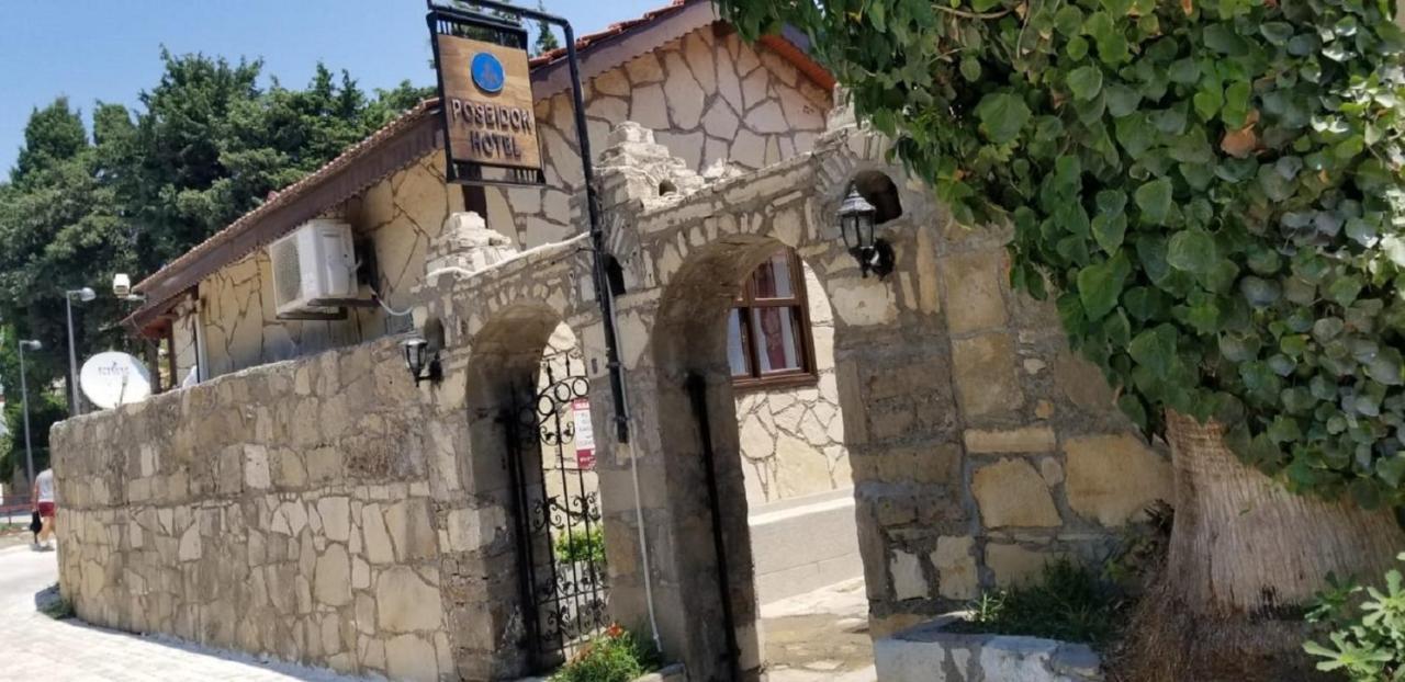 Poseidon Hotel סייד מראה חיצוני תמונה